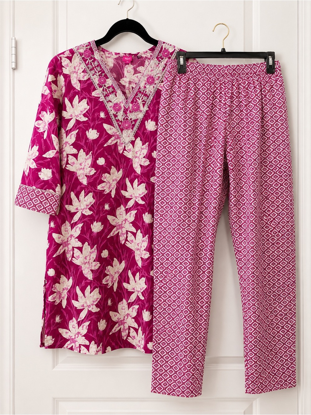 Magenta Floral V-Neck 2 Piece Shalwar Geo Print set.